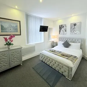 Apartment Large Luxury